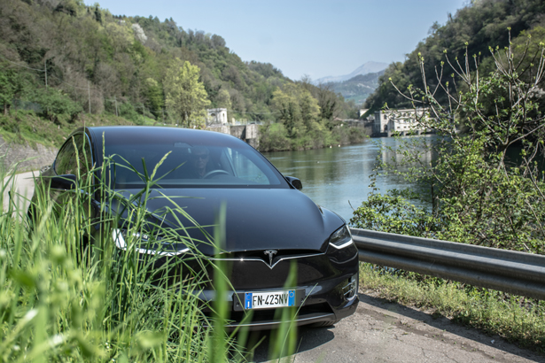  Tesla Model X 100D