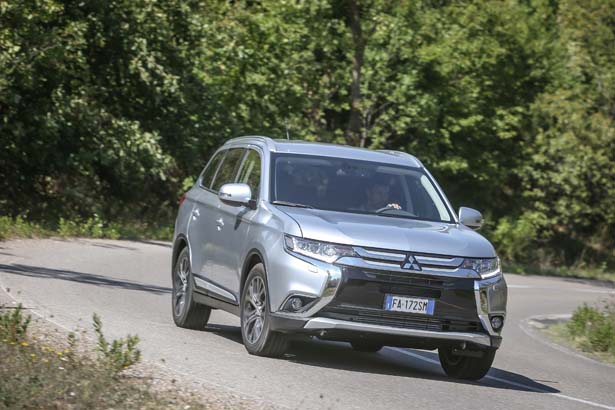  Mitsubishi Outlander 2.2 DI-D