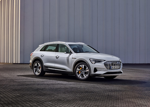  AUDI e-tron 50 Quattro