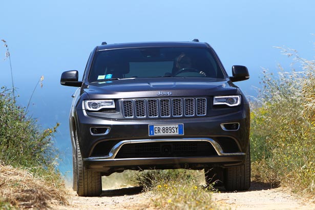  Jeep Grand Cherokee: Porte aperte per il nuovo modello