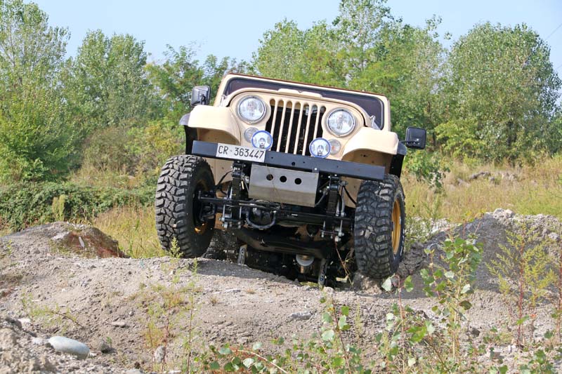  JEEP CJ7 Golden Eagle by Best Performance