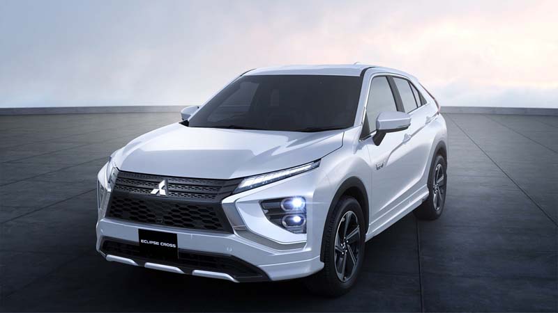  Eclipse Cross PHEV “ricaricabile” sportivo Mitsubishi