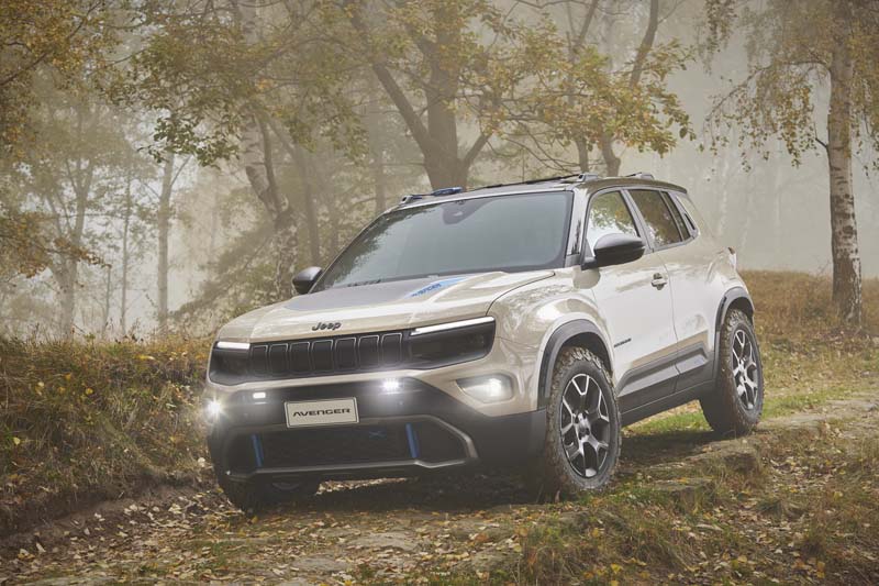  Da Parigi: Jeep 4×4 Avenger  Concept