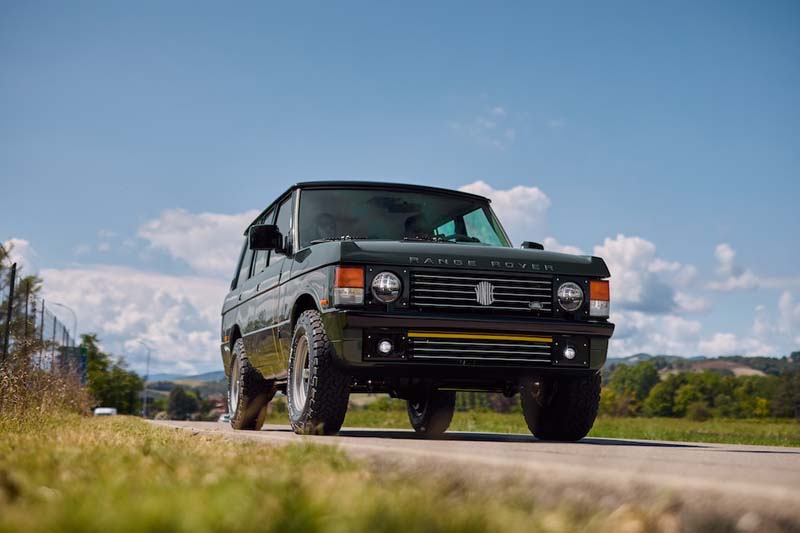  Come una musica: Vinile “rimasterizza” la Range Rover Classic