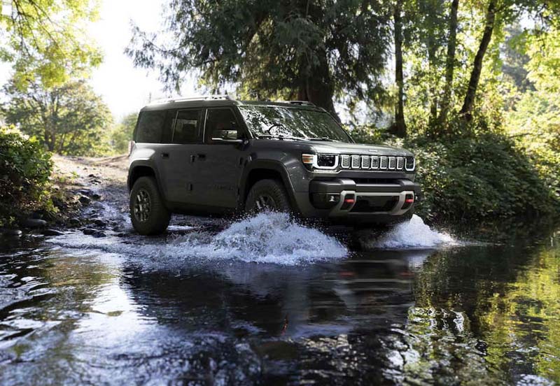  Jeep Recon 4×4 duro e puro 100% elettrico da 650 cv